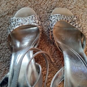Elegant Silver Strappy Women's Heels